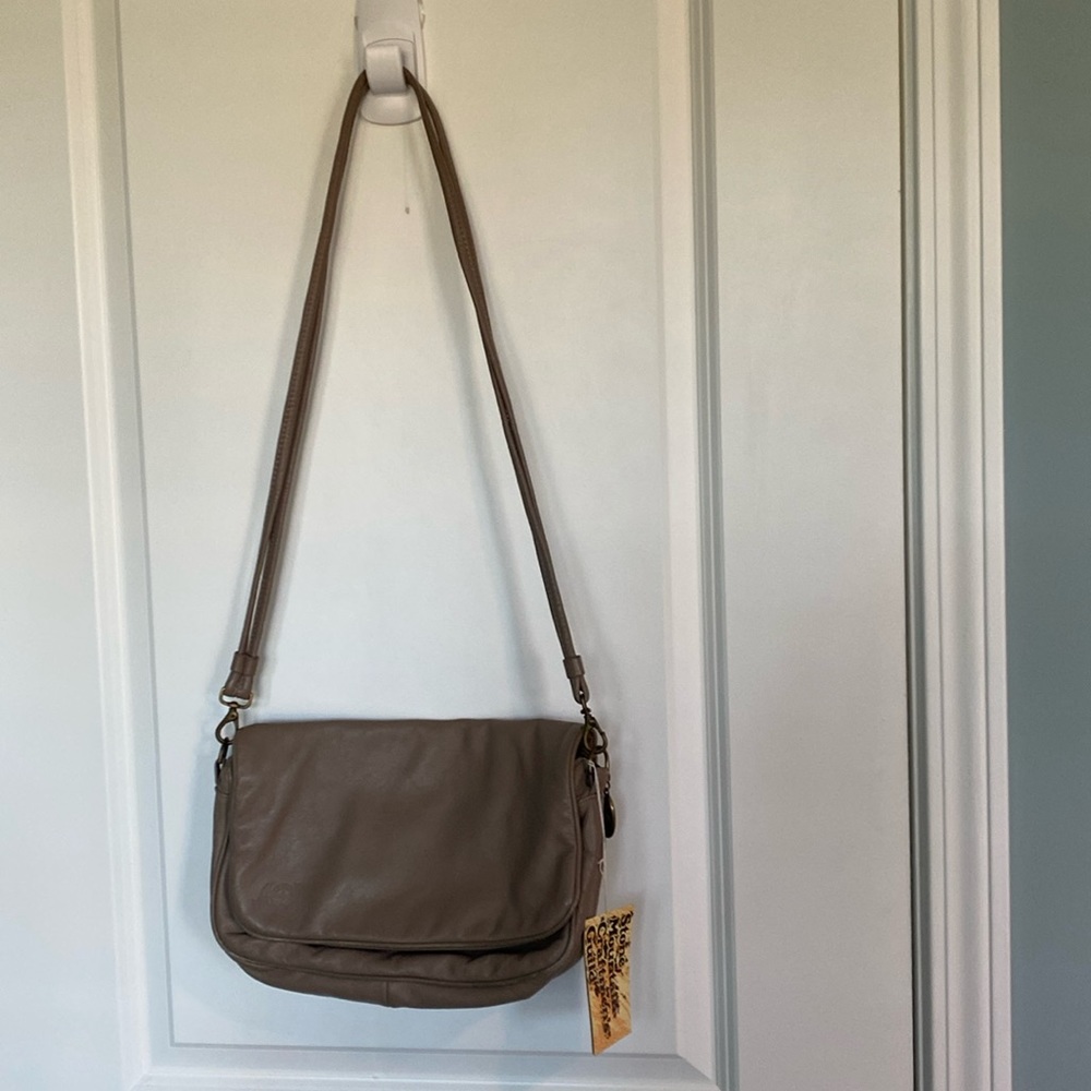Stone Mountain leather purse